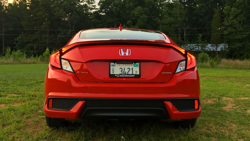 Illustration for article titled The 2016 Honda Civic Coupe Touring Might Be A Reborn Prelude